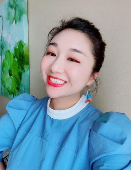 傅首尔女权吃瓜,探讨新时代女性权益与吃瓜心态