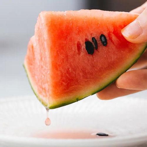 高烧吃瓜好吗还是吃瓜,吃瓜还是休息，健康选择指南